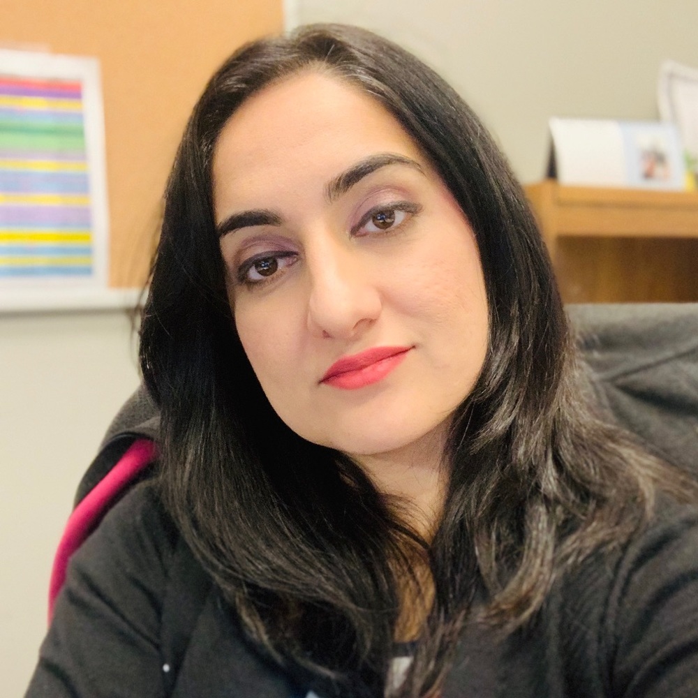 Meet your Posher, Zahra